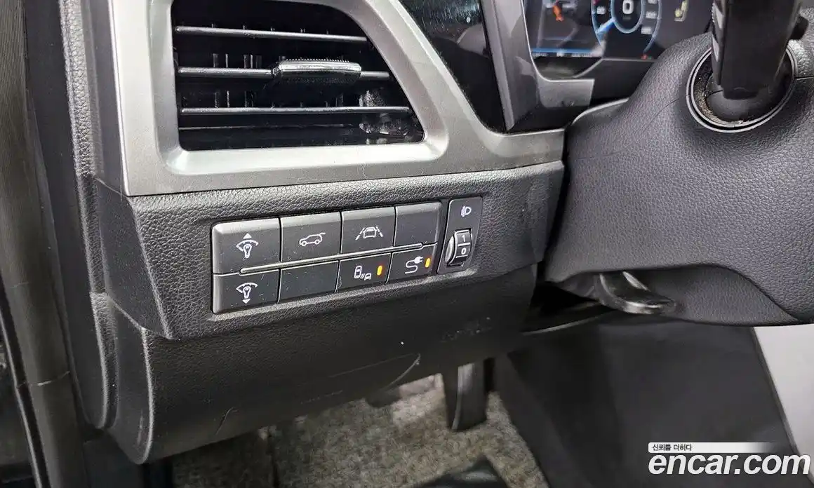 SsangYong Korando 2021 1.5 Автомат в Москве № 1987, фото 3