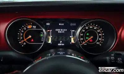 Jeep Wrangler 2023 2.0 Автомат в Москве № 199380, миниатюра 5