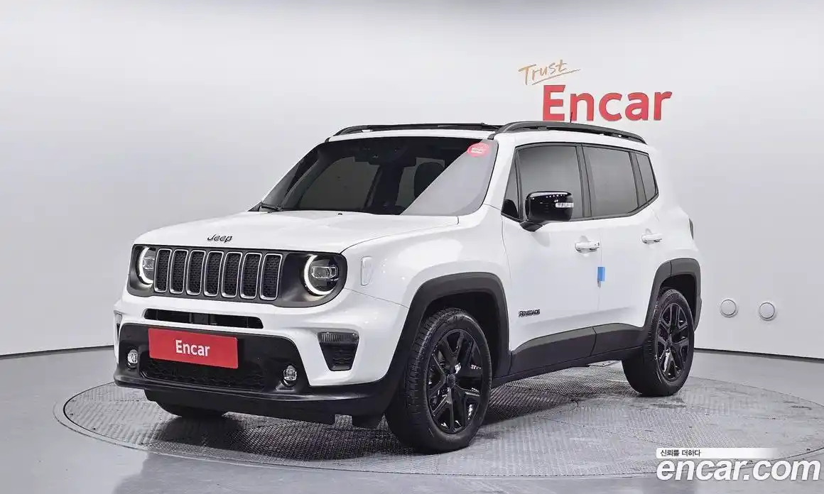 Jeep Renegade 2023 1.3 Автомат в Москве № 199387, фото 15
