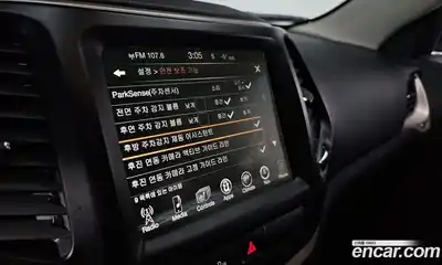 Jeep Cherokee 2017 2.4 Автомат в Москве № 199459, миниатюра 11