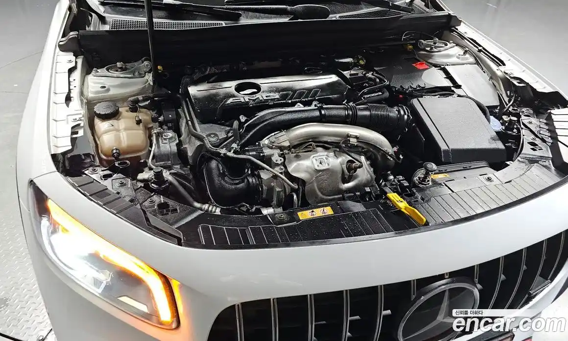 Mercedes-Benz GLB-Class 2021 2.0 Автомат в Москве № 211943, фото 19