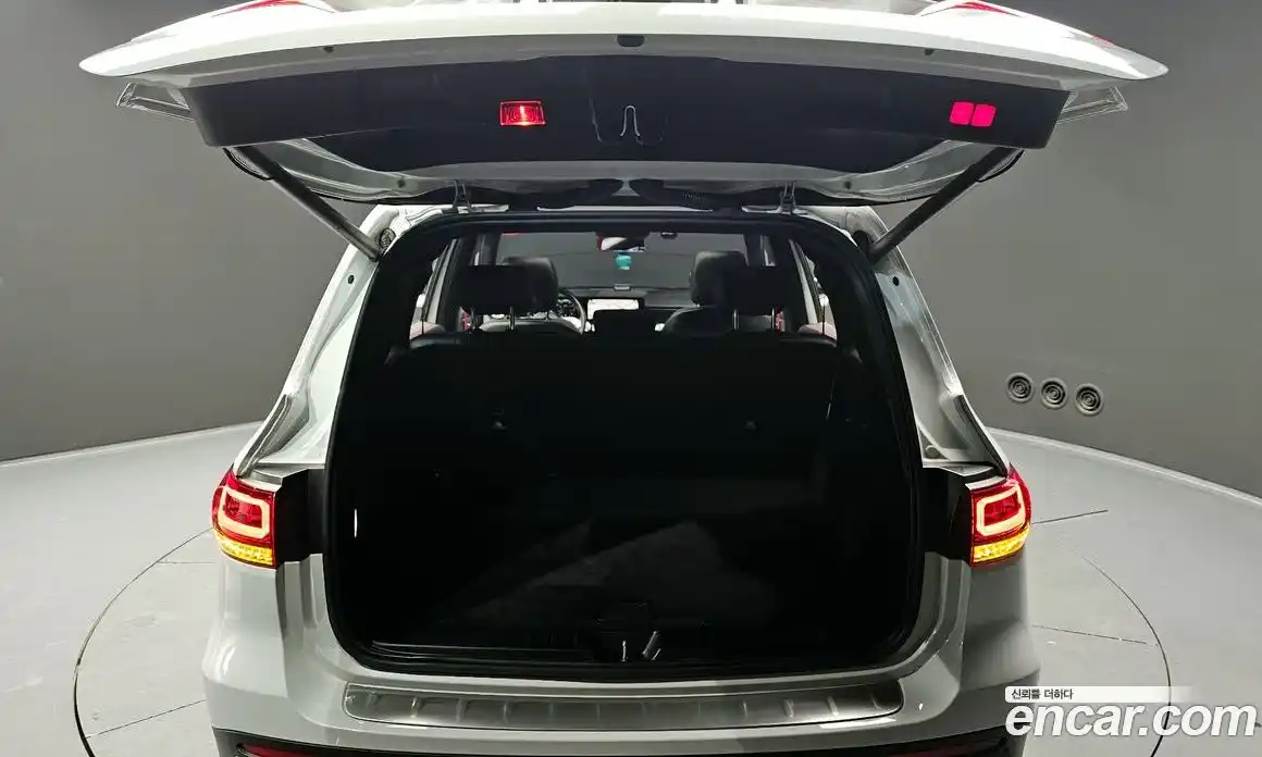 Mercedes-Benz GLB-Class 2021 2.0 Автомат в Москве № 211943, фото 20