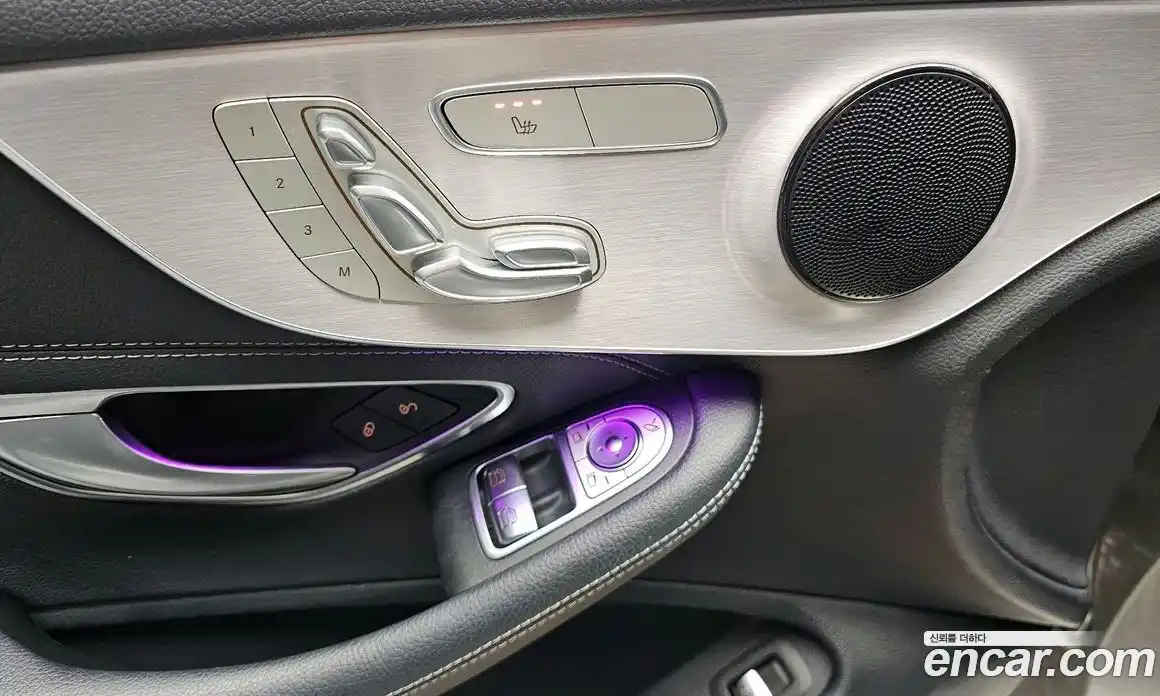 Mercedes-Benz C-Class 2020 2.0 Автомат в Москве № 212208, фото 16