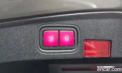 Mercedes-Benz C-Class 2020 2.0 Автомат в Москве № 212208, миниатюра 2