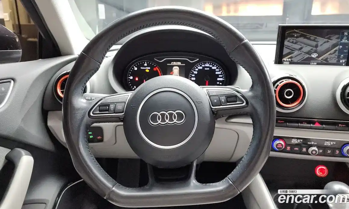 Audi A3 2015 2.0 Автомат в Москве № 212557, фото 18