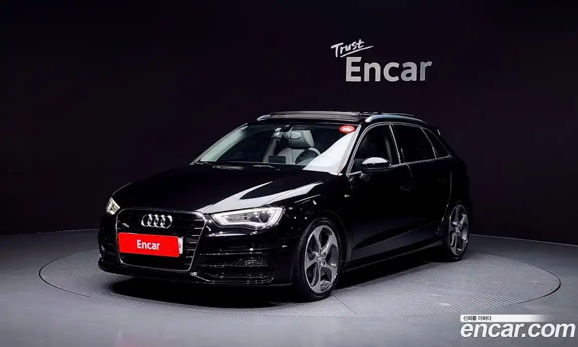 Audi A3 2015 2.0 Автомат в Москве № 212557, фото 3