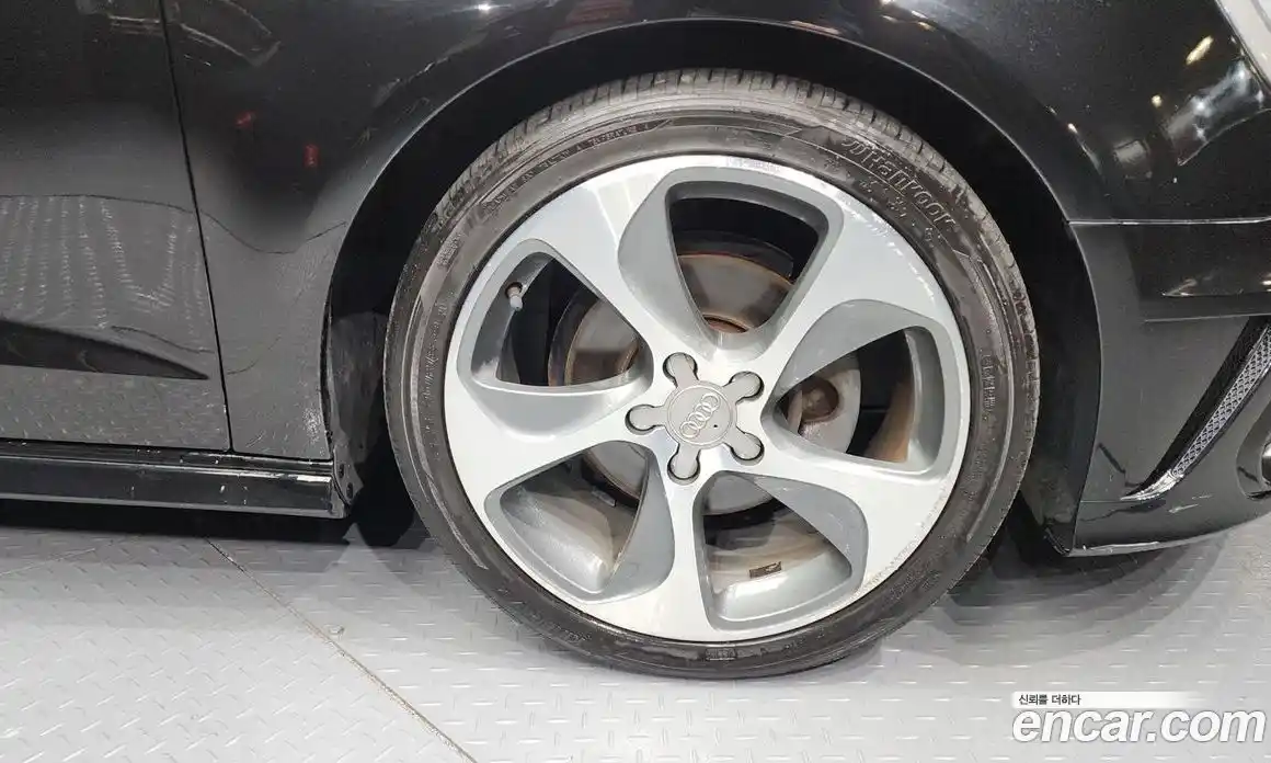 Audi A3 2015 2.0 Автомат в Москве № 212557, фото 5