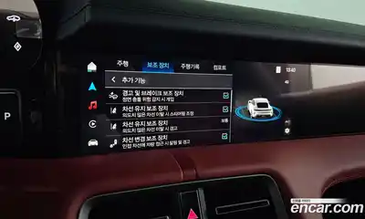 Porsche Taycan 2025 0.1 Автомат в Москве № 212966, миниатюра 4