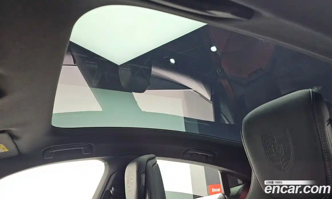 Porsche Taycan 2025 0.1 Автомат в Москве № 212966, фото 7