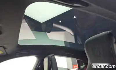 Porsche Taycan 2025 0.1 Автомат в Москве № 212966, миниатюра 7