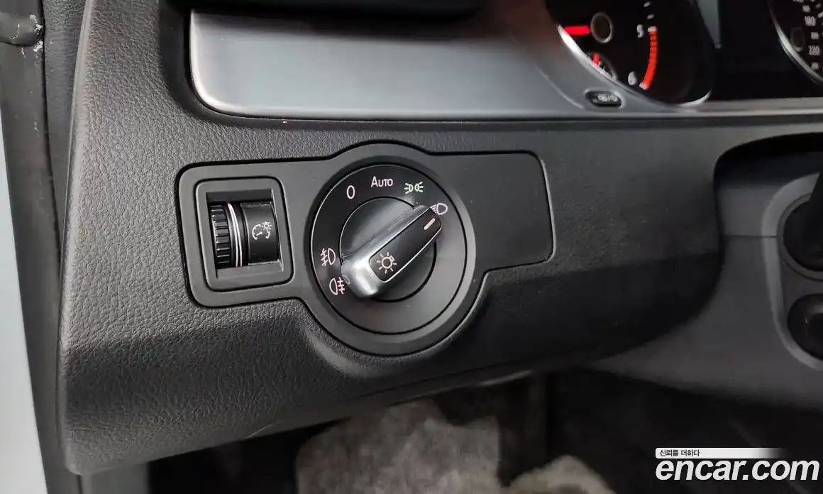 Volkswagen CC 2014 2.0 Автомат в Москве № 215248, фото 12