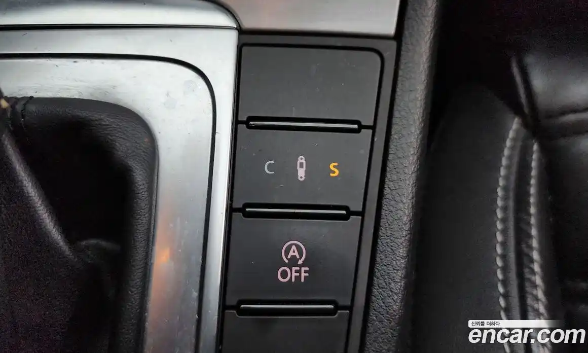 Volkswagen CC 2014 2.0 Автомат в Москве № 215248, фото 6