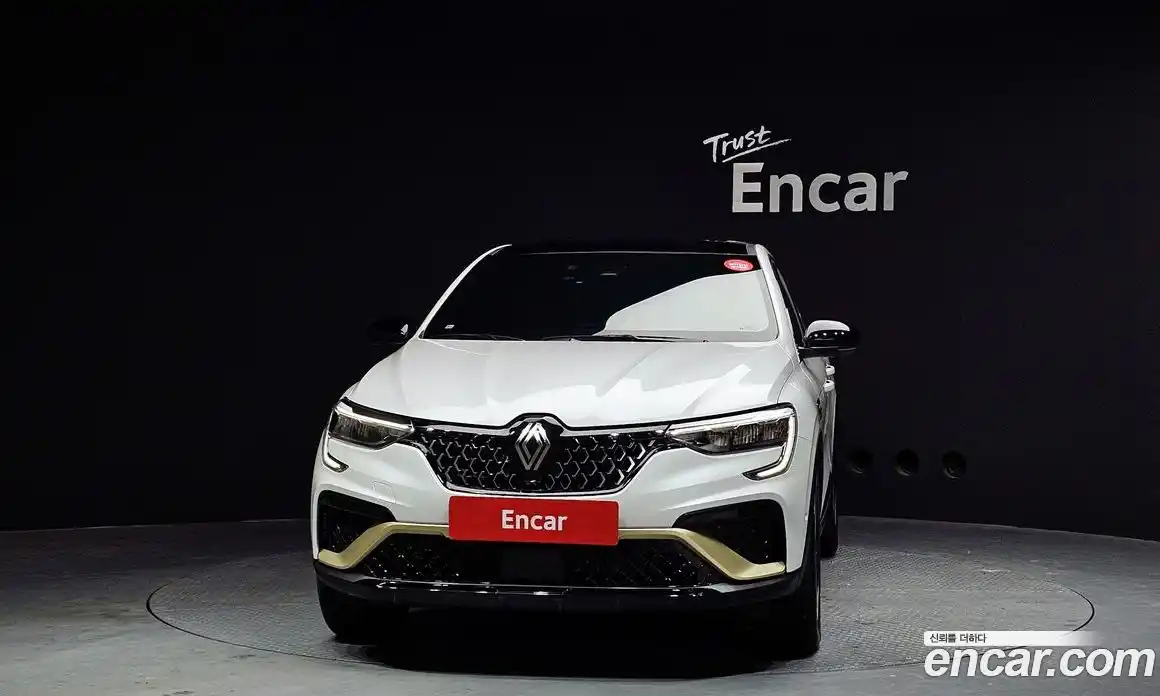 Renault Arkana 2025 1.6 Автомат в Москве № 220052, фото 14