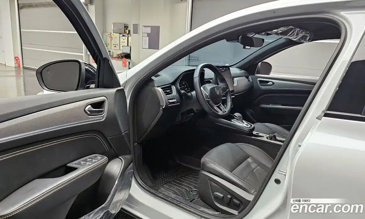 Renault Arkana 2025 1.6 Автомат в Москве № 220052, фото 17