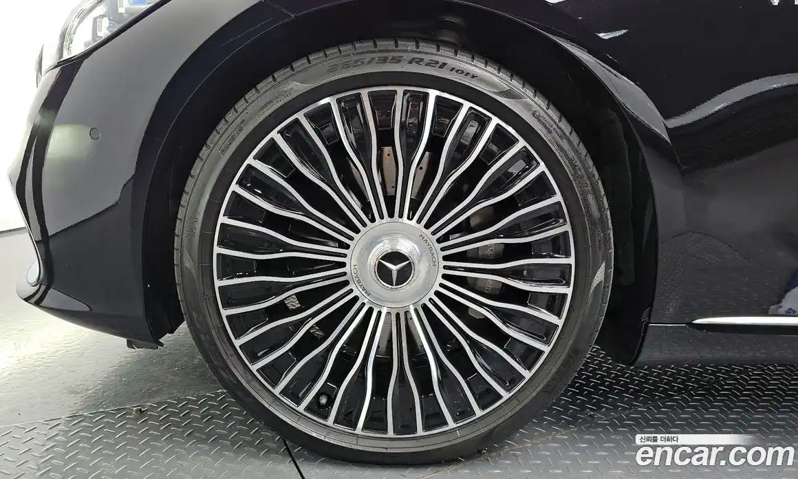 Mercedes-Benz S-Class 2023 6.0 Автомат в Москве № 225203, фото 5