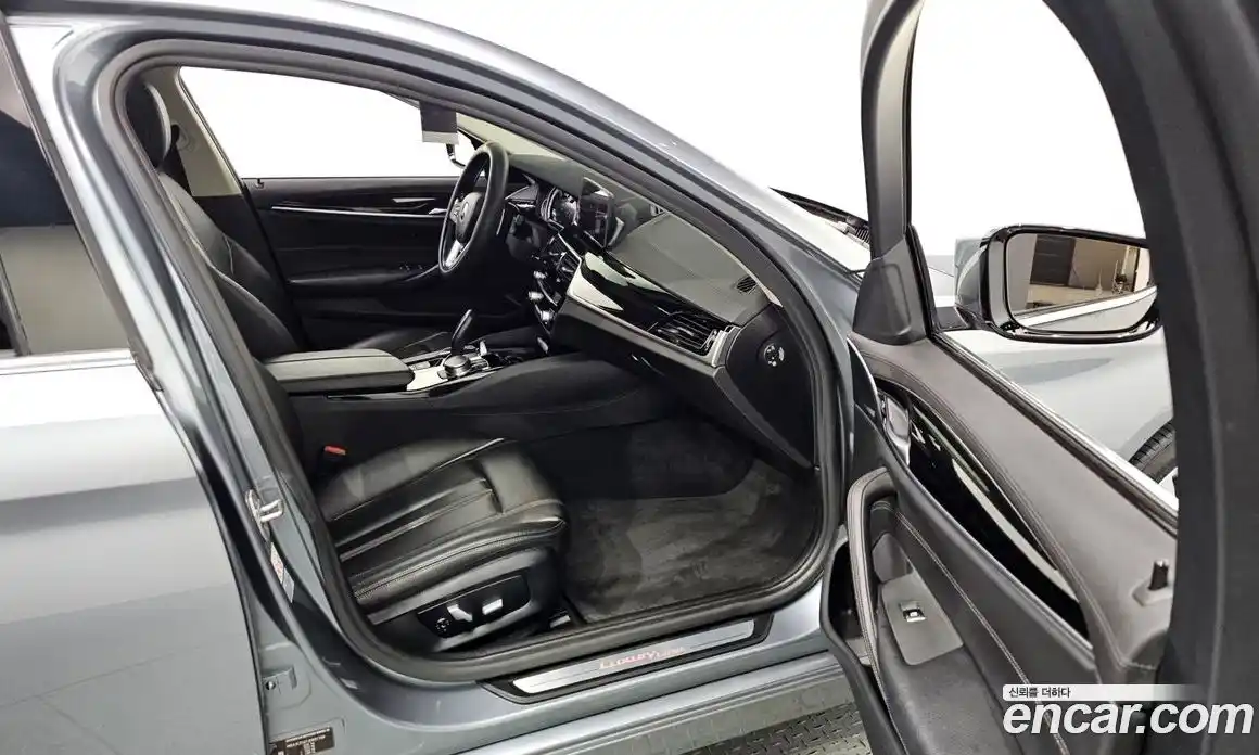 BMW 5-Series 2018 2.0 Автомат в Москве № 229192, фото 11