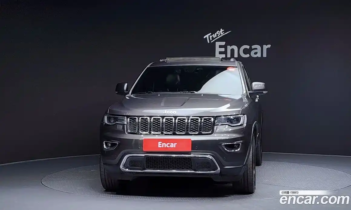 Jeep Cherokee 2018 3.6 Автомат в Москве № 232506, фото 1