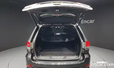 Jeep Cherokee 2018 3.6 Автомат в Москве № 232506, миниатюра 4