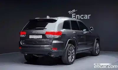 Jeep Cherokee 2018 3.6 Автомат в Москве № 232506, миниатюра 8