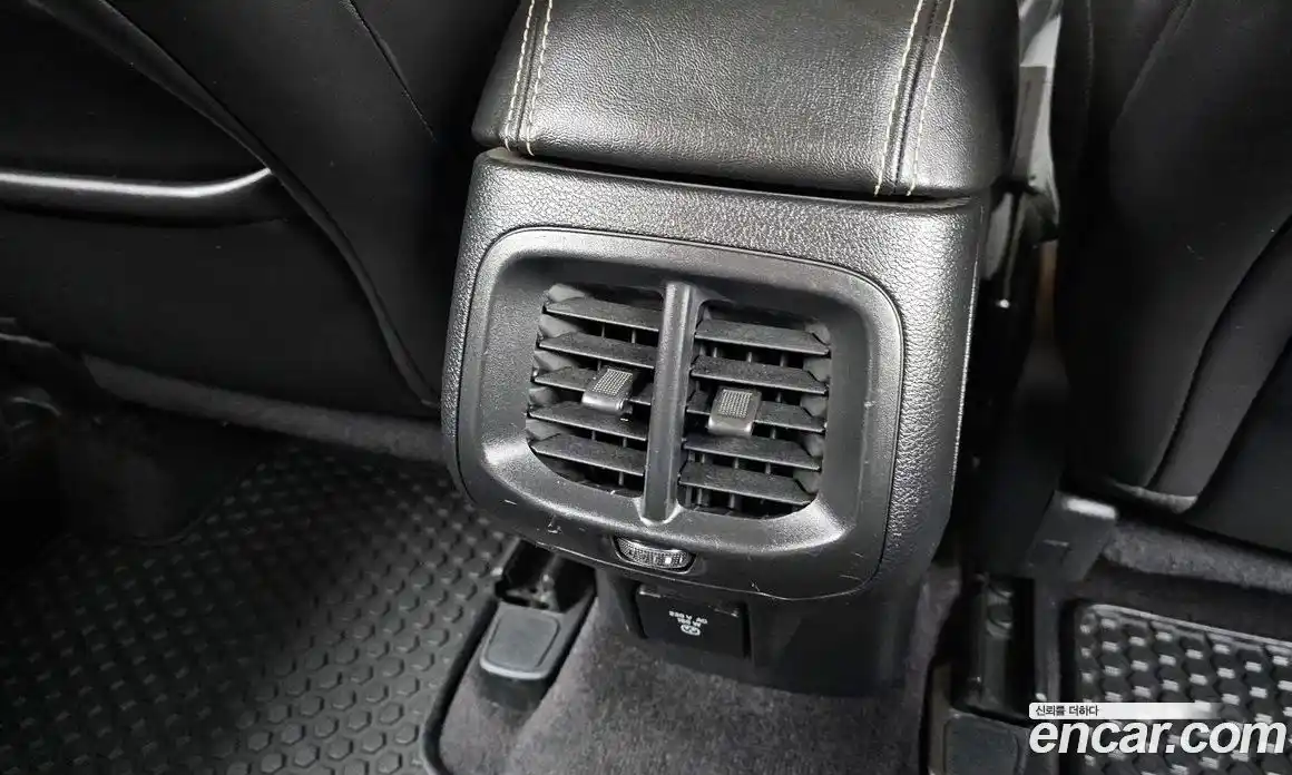 Jeep Cherokee 2018 2.4 Автомат в Москве № 232531, фото 8