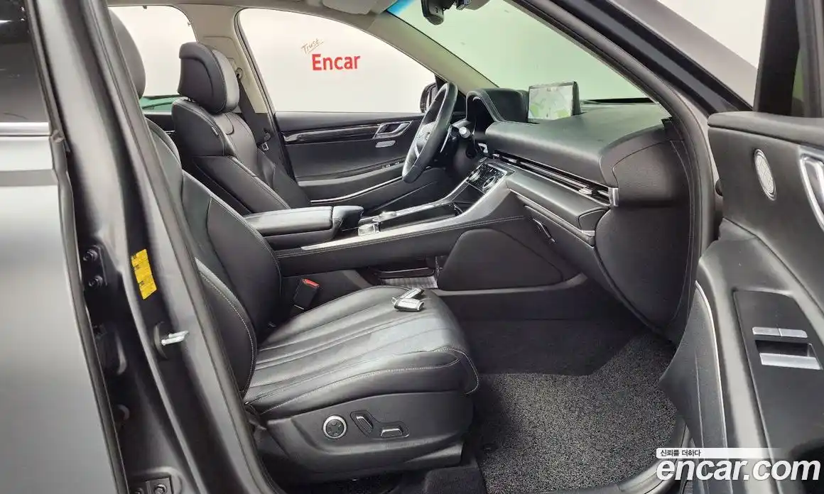 Genesis GV80 2021 2.5 Автомат в Москве № 24035, фото 15