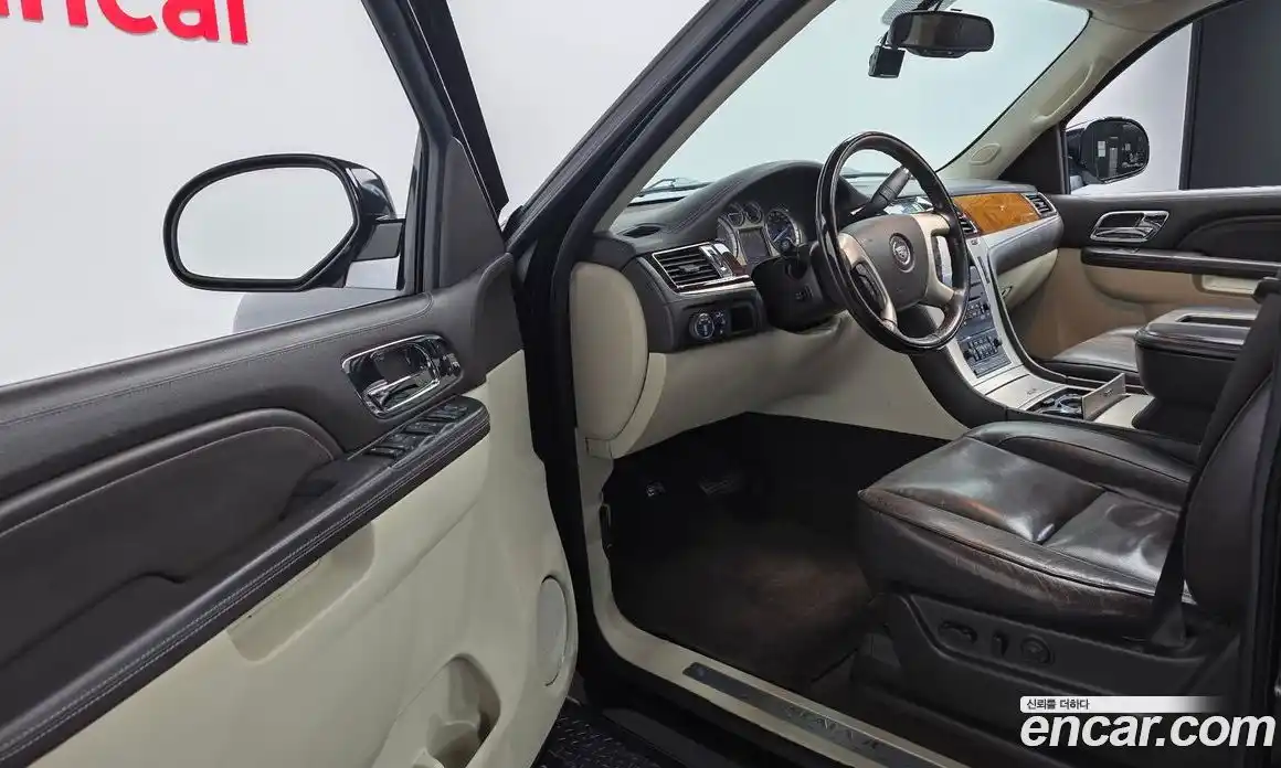 Cadillac Escalade 2012 6.2 Автомат в Москве № 256477, фото 11