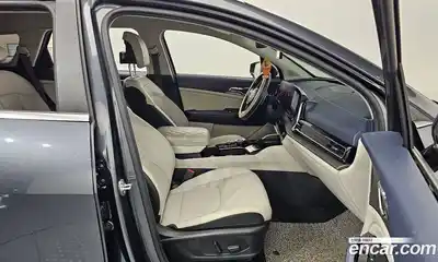 Kia Sportage 2023 1.6 Автомат в Москве № 257339, миниатюра 4