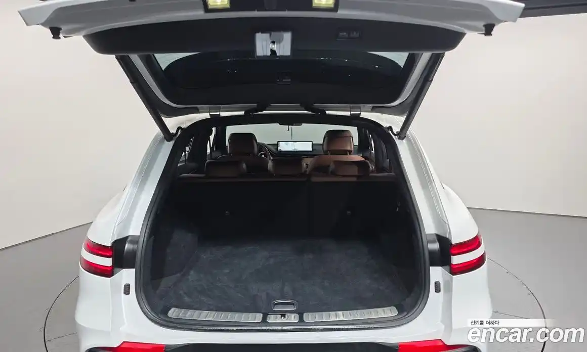 Genesis GV70 2023 2.5 Автомат в Москве № 258404, фото 16