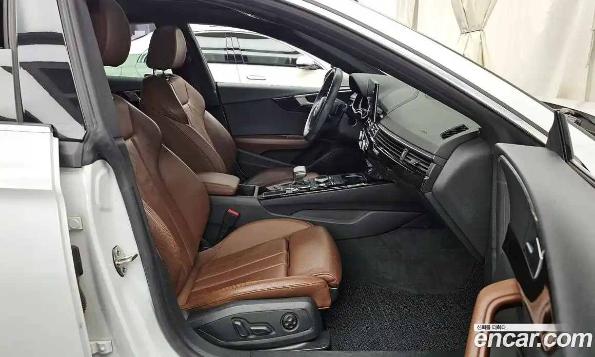 Audi A5 2019 2.0 Автомат в Москве № 268225, фото 7