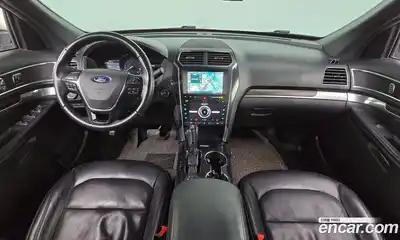 Ford Explorer 2018 2.3 Автомат в Москве № 273470, миниатюра 12