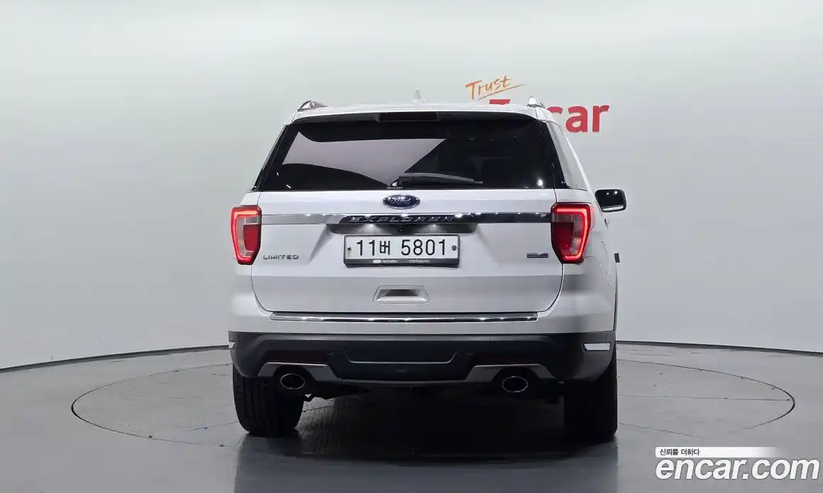 Ford Explorer 2018 2.3 Автомат в Москве № 273470, фото 18