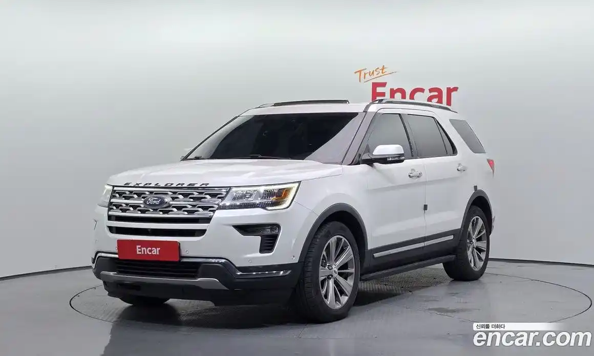 Ford Explorer 2018 2.3 Автомат в Москве № 273470, фото 6