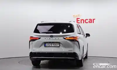 Toyota Sienna 2025 2.5 Автомат в Москве № 279204, миниатюра 12