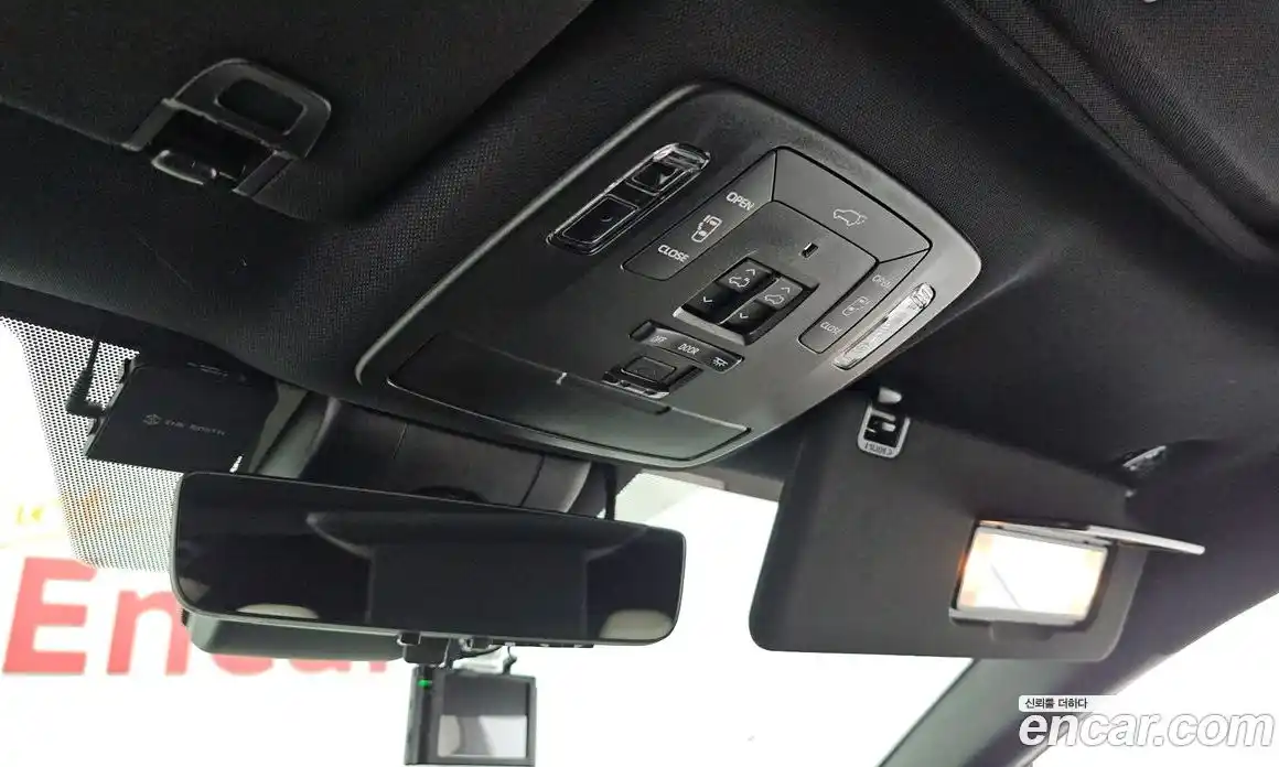 Toyota Sienna 2025 2.5 Автомат в Москве № 279204, фото 9