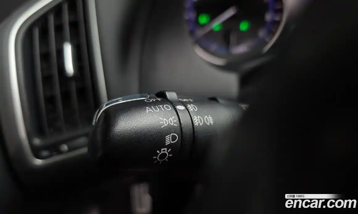 Infiniti Q50 2016 3.5 Автомат в Москве № 284126, фото 16