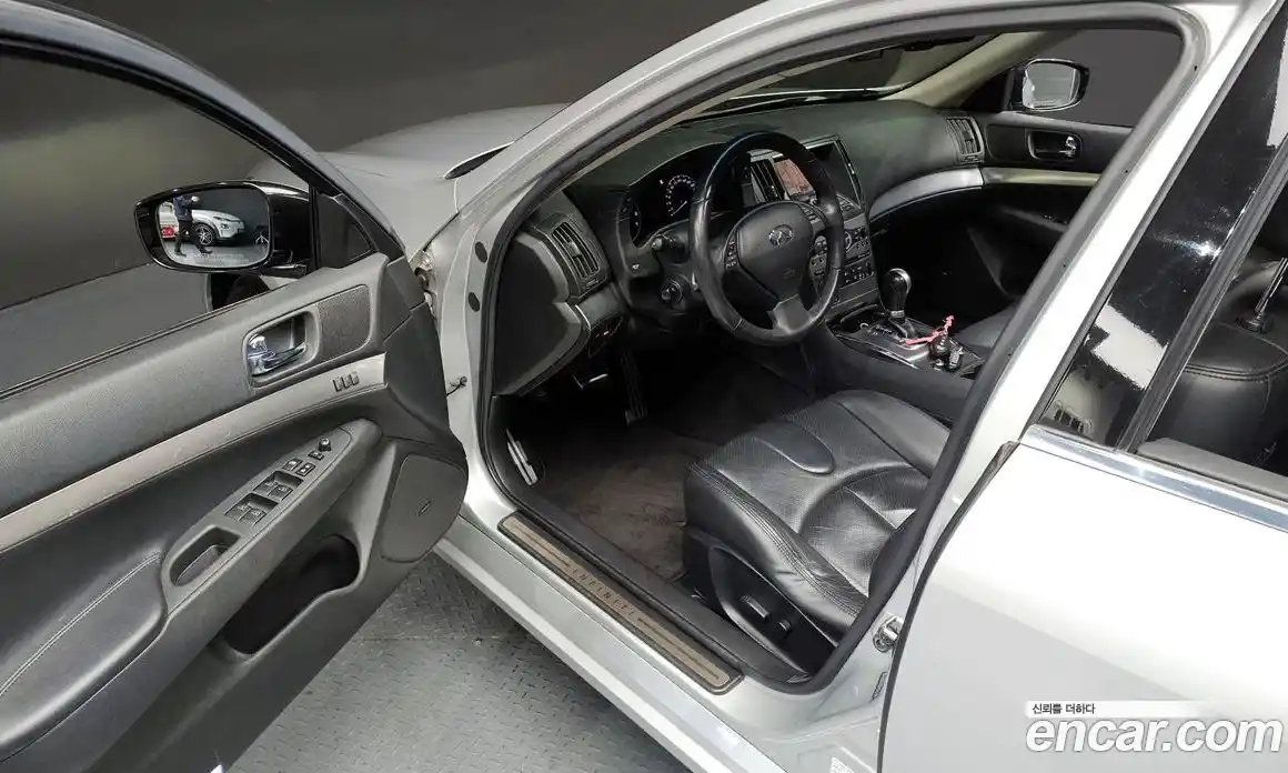 Infiniti G 2010 3.7 Автомат в Москве № 284153, фото 13