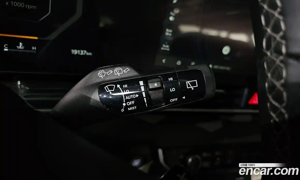 Kia Canival 2025 2.2 Автомат в Москве № 285971, фото 4