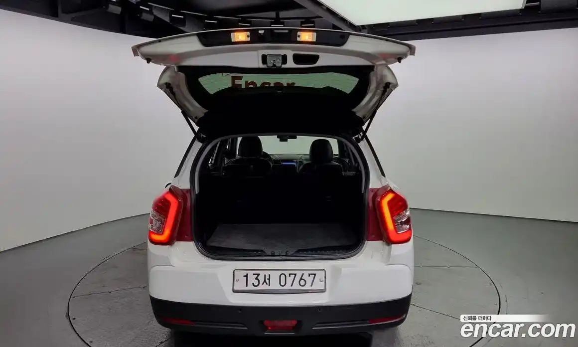 SsangYong TIBOLI 2016 1.6 Автомат в Москве № 29565, фото 20