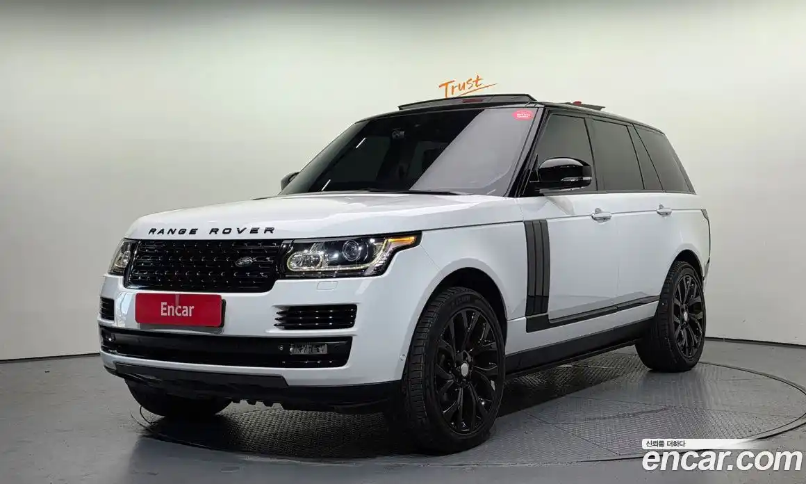 Land Rover Range-Rover 2015 4.4 Автомат в Москве № 296166, фото 1