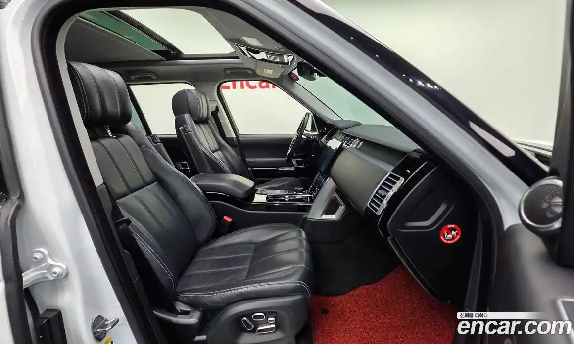 Land Rover Range-Rover 2015 4.4 Автомат в Москве № 296166, фото 19