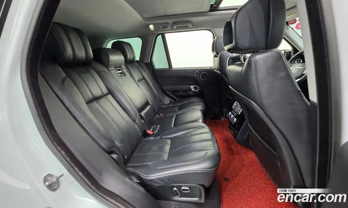 Land Rover Range-Rover 2015 4.4 Автомат в Москве № 296166, фото 5