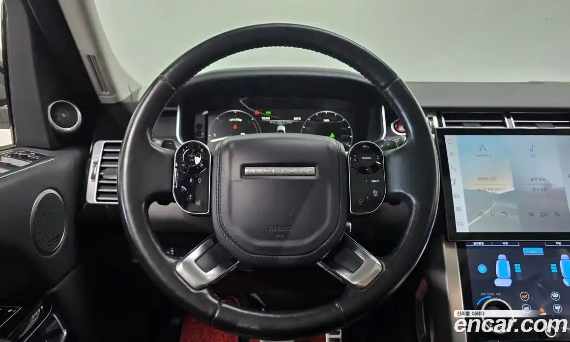 Land Rover Range-Rover 2015 4.4 Автомат в Москве № 296166, фото 8