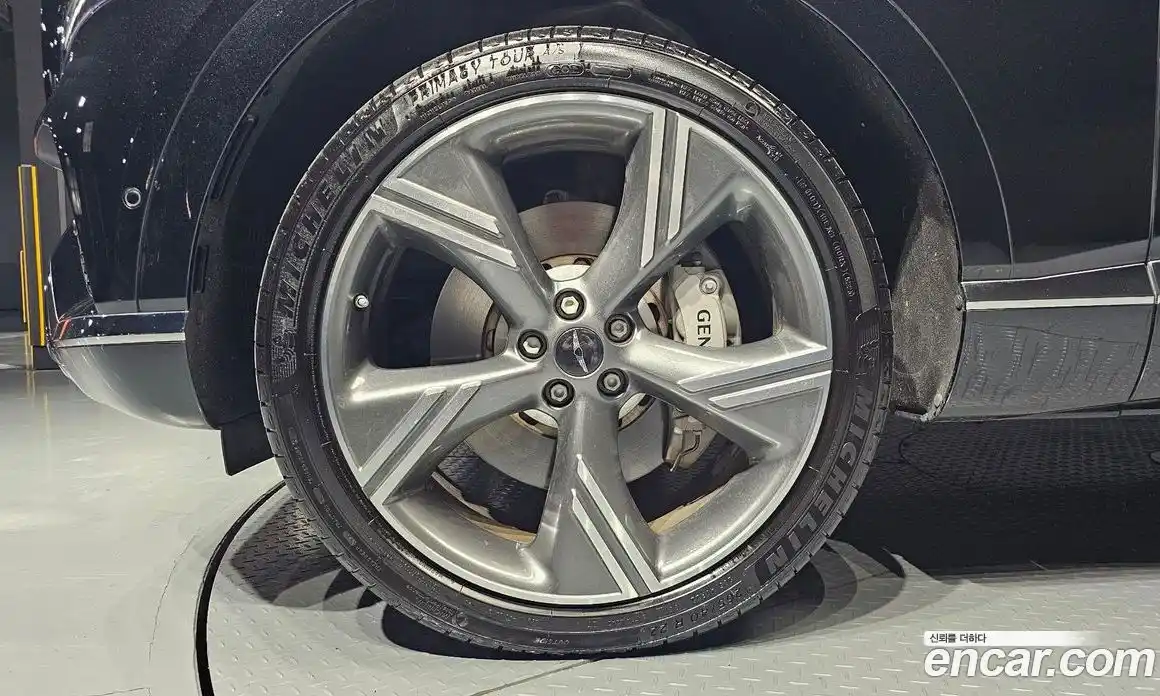 Genesis GV80 2024 2.5 Автомат в Москве № 297943, фото 9