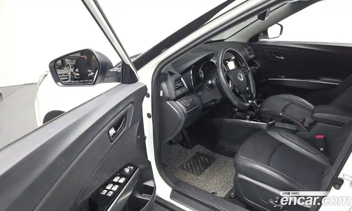 SsangYong TIBOLI 2019 1.6 Автомат в Москве № 29838, фото 16