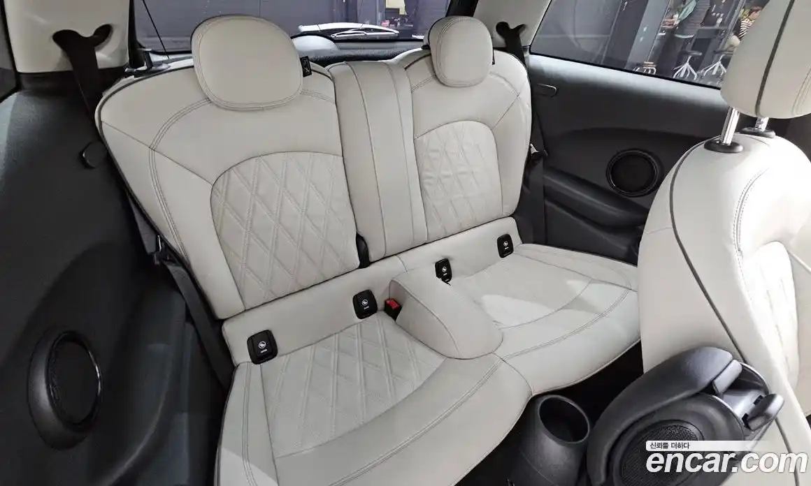 Mini Cooper 2020 2.0 Автомат в Москве № 299394, фото 18