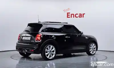 Mini Cooper 2020 2.0 Автомат в Москве № 299394, миниатюра 2