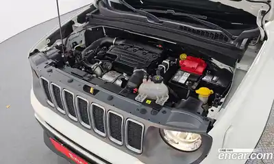 Jeep Renegade 2022 1.3 Автомат в Москве № 302161, миниатюра 11