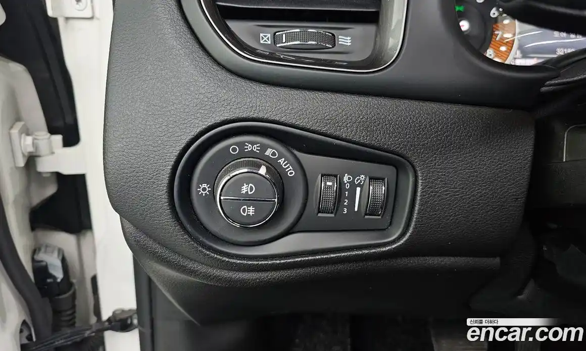 Jeep Renegade 2022 1.3 Автомат в Москве № 302161, фото 12