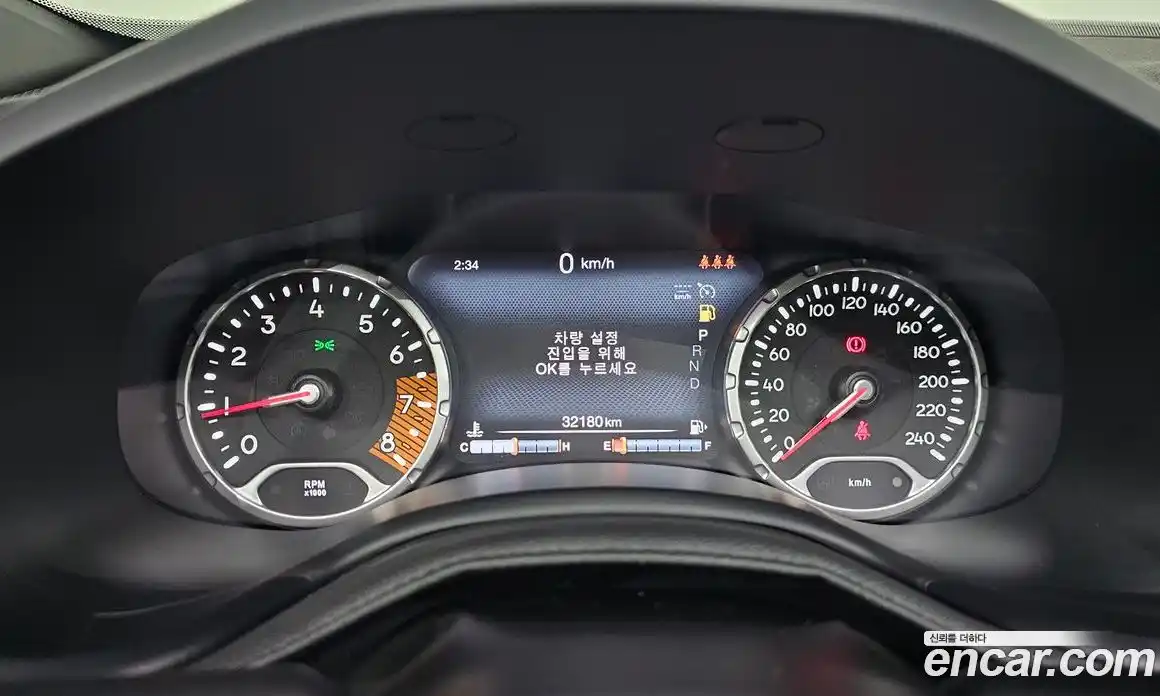 Jeep Renegade 2022 1.3 Автомат в Москве № 302161, фото 4