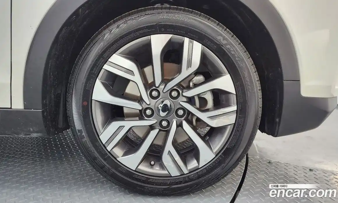 SsangYong TIBOLI 2018 1.6 Автомат в Москве № 30745, фото 15